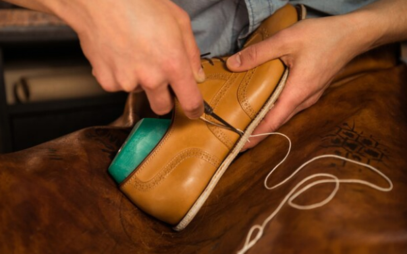 attaching the sole
