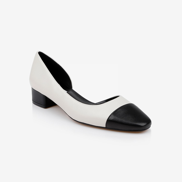 Cream_Black Hollow Pump - Back View