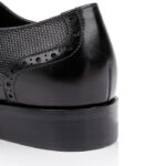 Calvin - Detail View