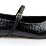 Black Flat - Angle View